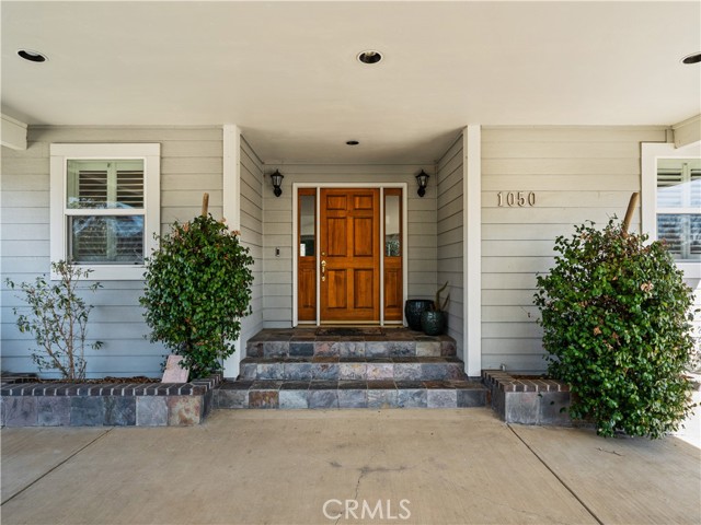 1050 Oak Park Way, Lakeport