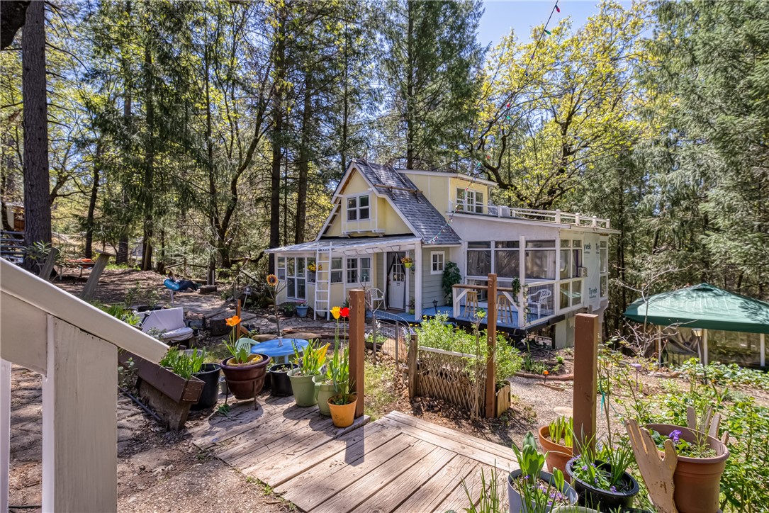 16675 Mountain View Drive, Cobb