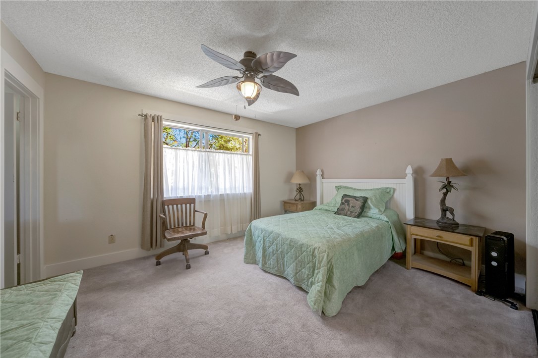 16675 Mountain View Drive, Cobb