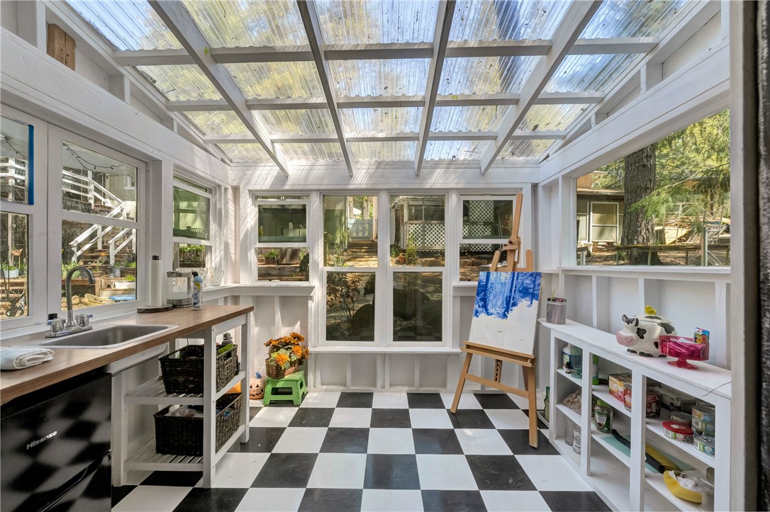 16675 Mountain View Drive, Cobb
