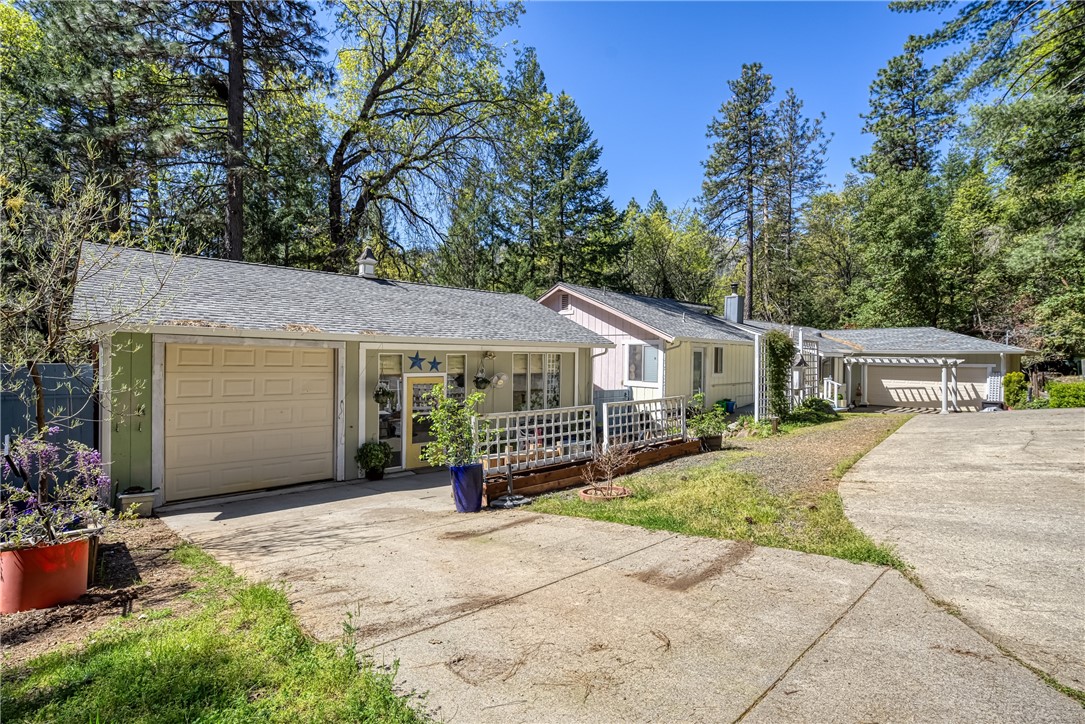 16675 Mountain View Drive, Cobb