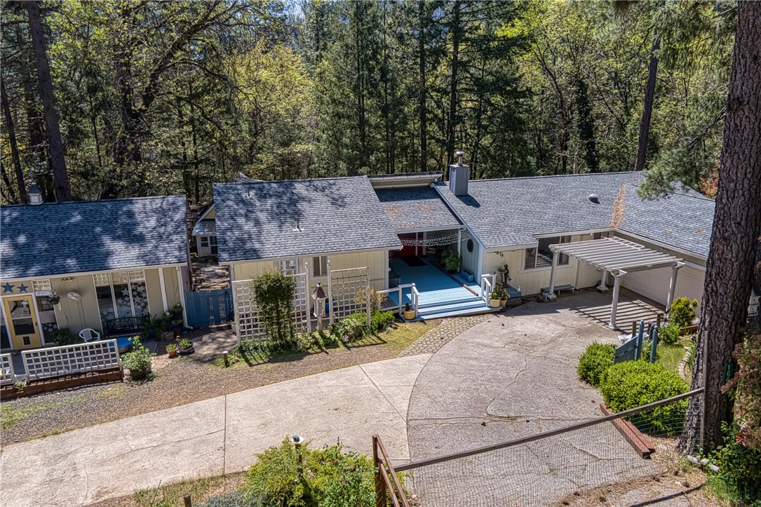 16675 Mountain View Drive, Cobb