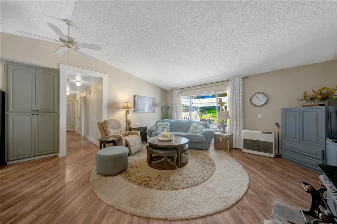 16675 Mountain View Drive, Cobb