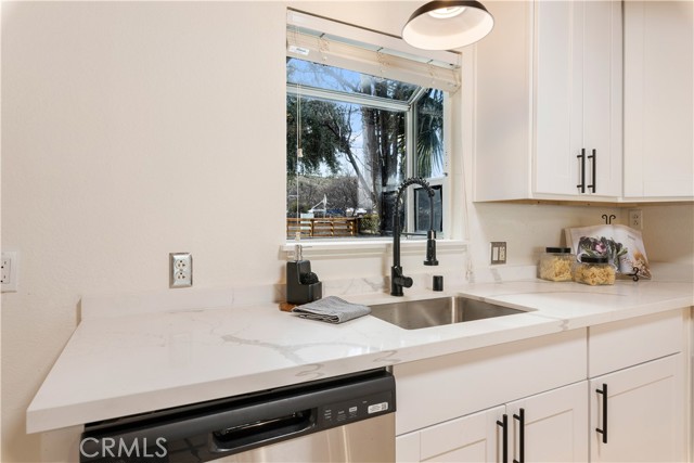4200 Lakeshore Boulevard, Lakeport