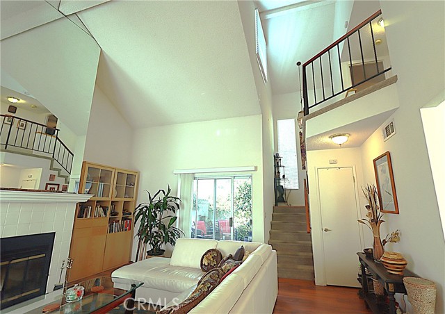 110 Marina Dr N, Lakeport