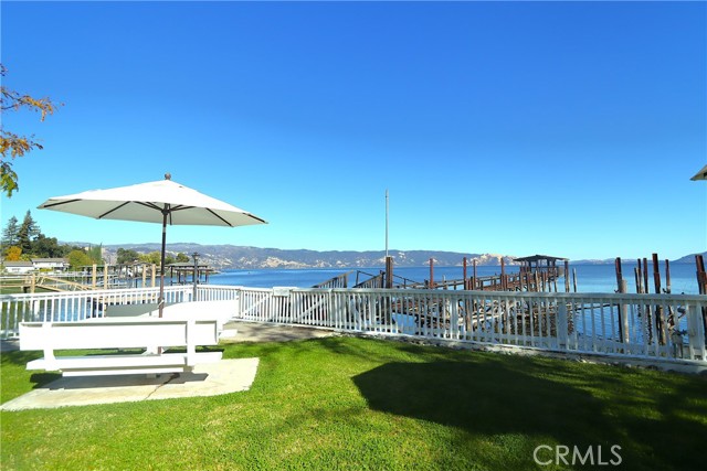 110 Marina Dr N, Lakeport