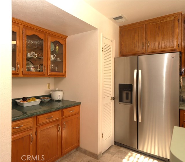 110 Marina Dr N, Lakeport