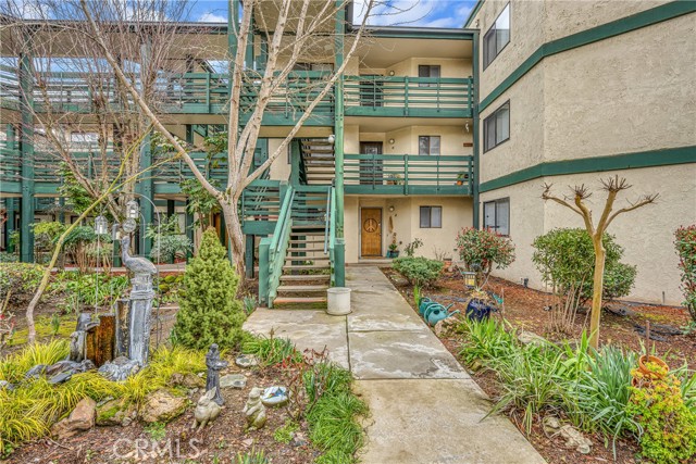 10 Royale Avenue, Lakeport