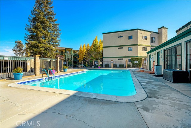 10 Royale Avenue, Lakeport