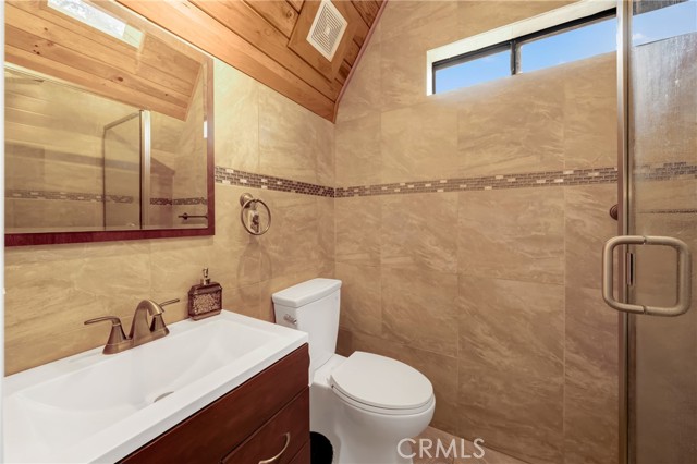 5798 Sunrise Drive, Lower Lake