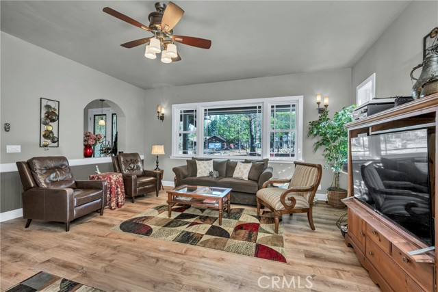 8902 Fox Drive, Cobb