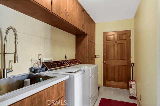 9245 Glenhaven Drive, Glenhaven