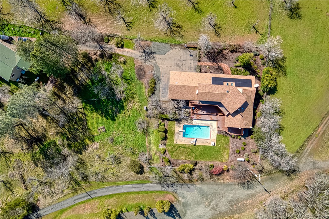 6535 Highland Springs Road, Lakeport