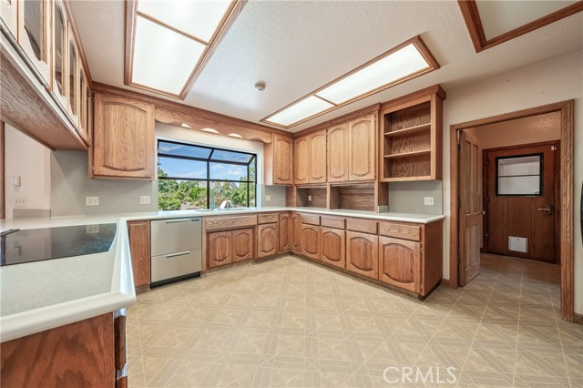 6535 Highland Springs Road, Lakeport