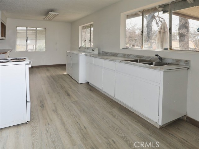 16115 27th Avenue, Clearlake
