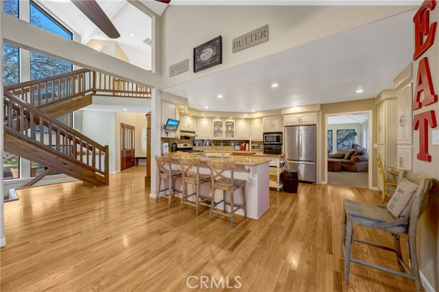 18335 Pinnacle Court, Hidden Valley Lake