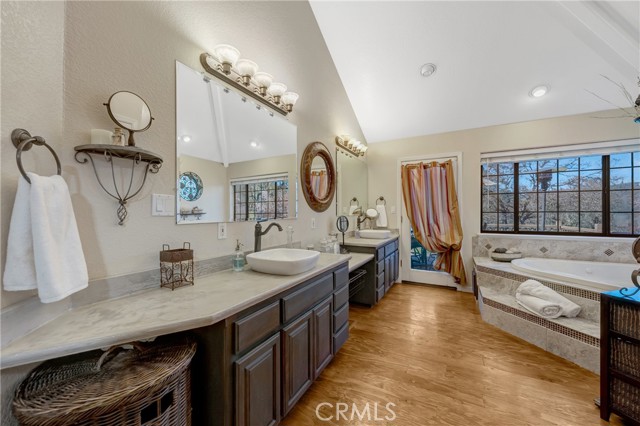 18335 Pinnacle Court, Hidden Valley Lake