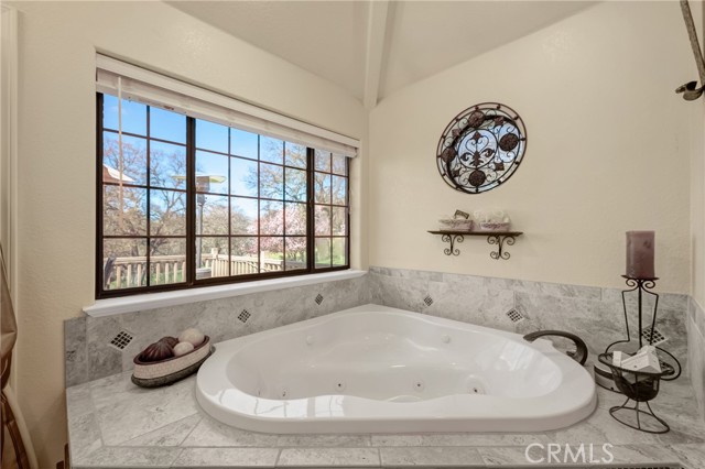 18335 Pinnacle Court, Hidden Valley Lake