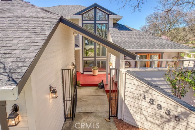 18335 Pinnacle Court, Hidden Valley Lake