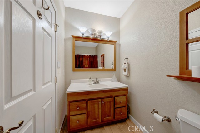 18335 Pinnacle Court, Hidden Valley Lake