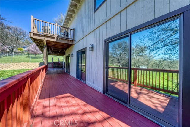 18335 Pinnacle Court, Hidden Valley Lake