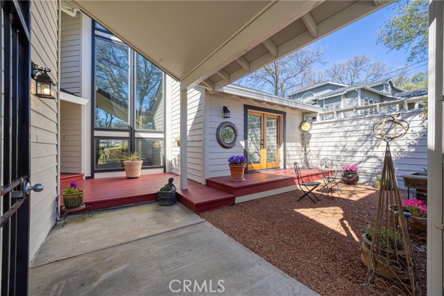 18335 Pinnacle Court, Hidden Valley Lake