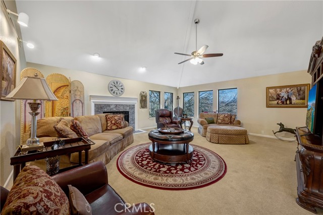 18335 Pinnacle Court, Hidden Valley Lake