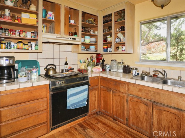 17832 Deer Hill Road, Hidden Valley Lake
