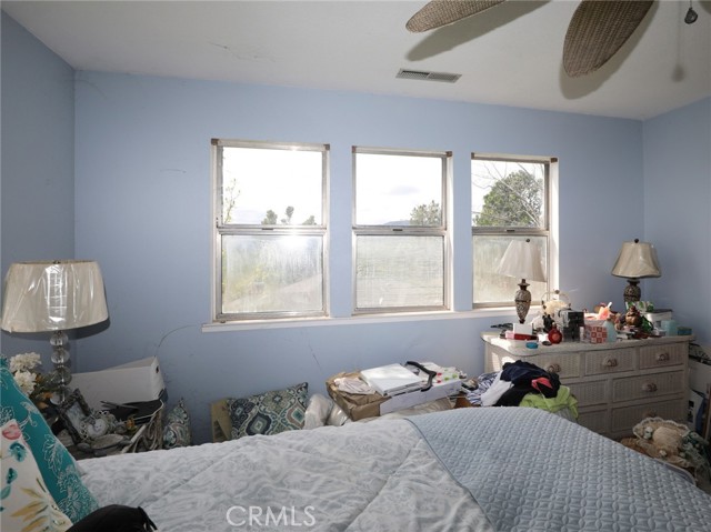 17832 Deer Hill Road, Hidden Valley Lake