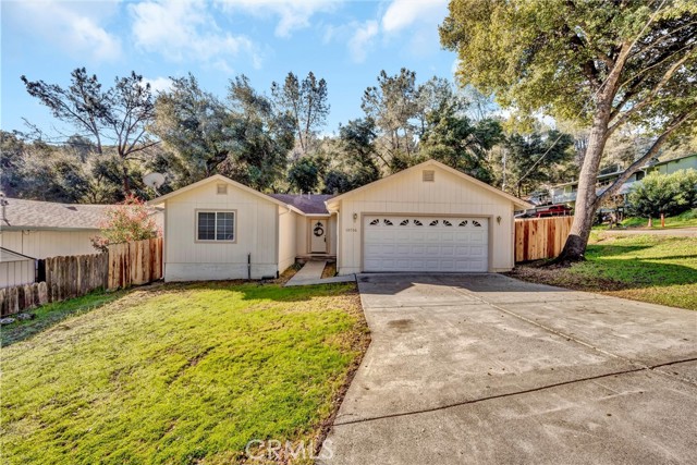 10706 Edgewater Drive, Kelseyville