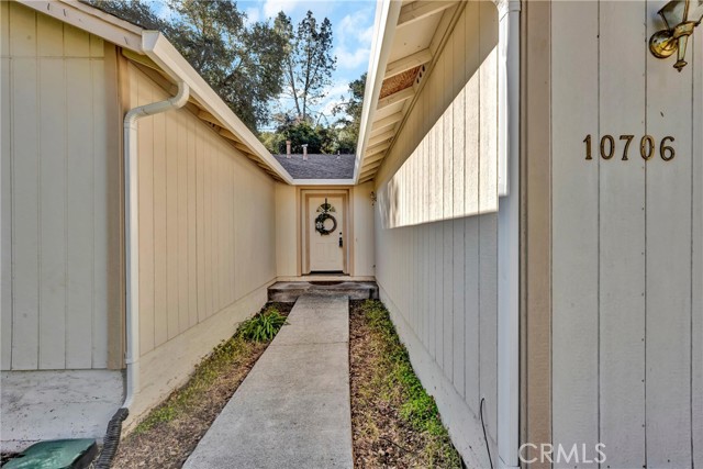 10706 Edgewater Drive, Kelseyville
