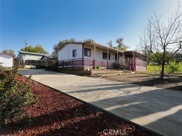 15960 40th Avenue, Clearlake