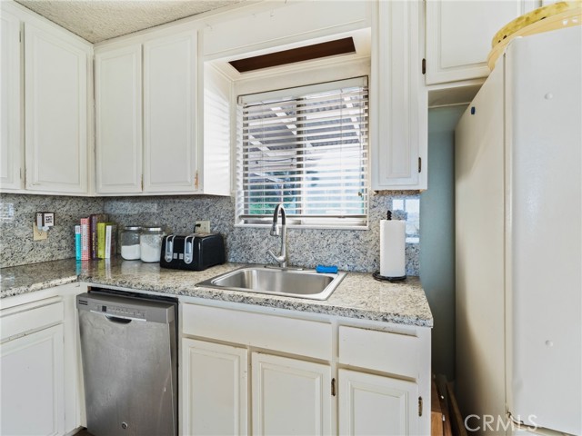 9813 El Dorado Way, Kelseyville