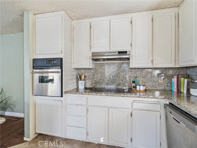 9813 El Dorado Way, Kelseyville