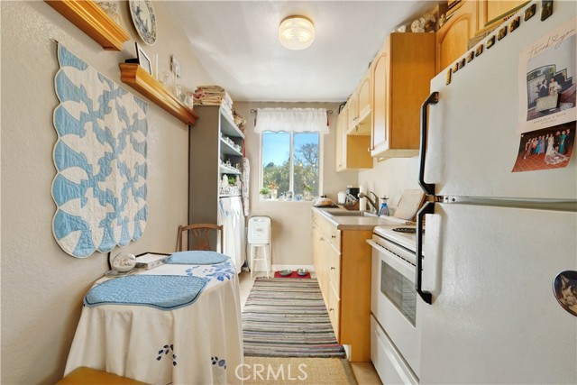 14038 Rosewood Lane, Clearlake