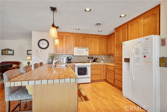 14038 Rosewood Lane, Clearlake