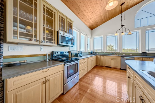 7866 Evergreen Drive, Kelseyville