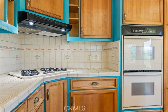 1672 McMahon Road, Lakeport
