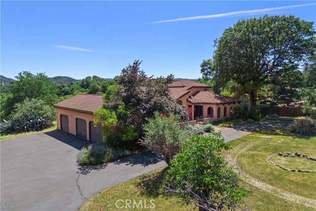1672 McMahon Road, Lakeport