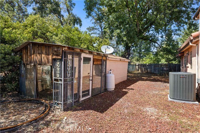 1672 McMahon Road, Lakeport