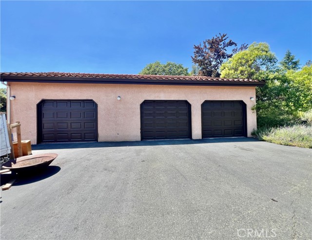 1672 McMahon Road, Lakeport