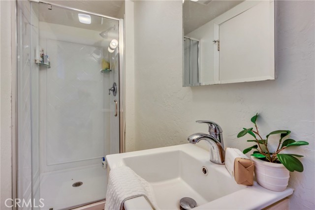 18520 Lakeridge Circle, Hidden Valley Lake