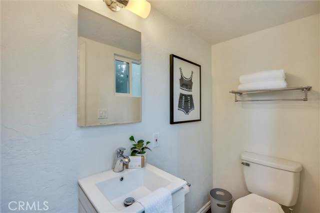 18520 Lakeridge Circle, Hidden Valley Lake