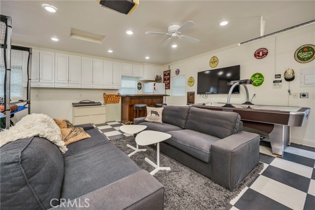 18520 Lakeridge Circle, Hidden Valley Lake