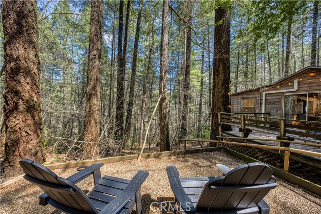 17000 Edgewood Way, Cobb