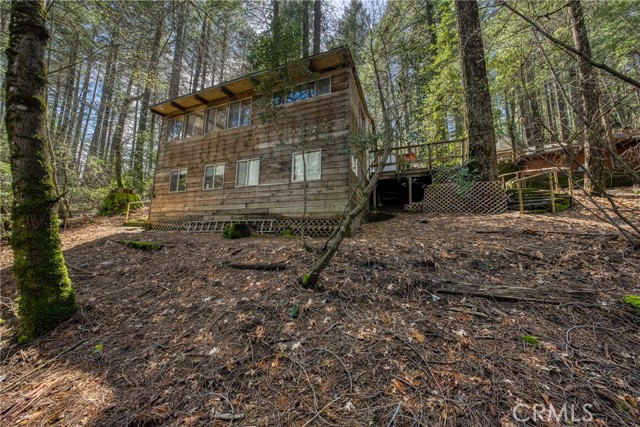 17000 Edgewood Way, Cobb