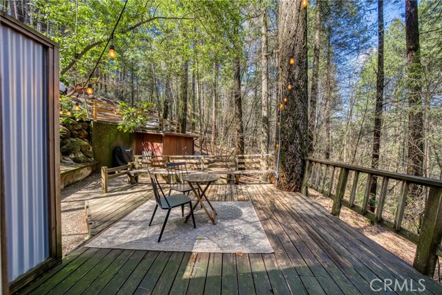 17000 Edgewood Way, Cobb
