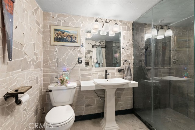 6985 Floyd Way, Nice