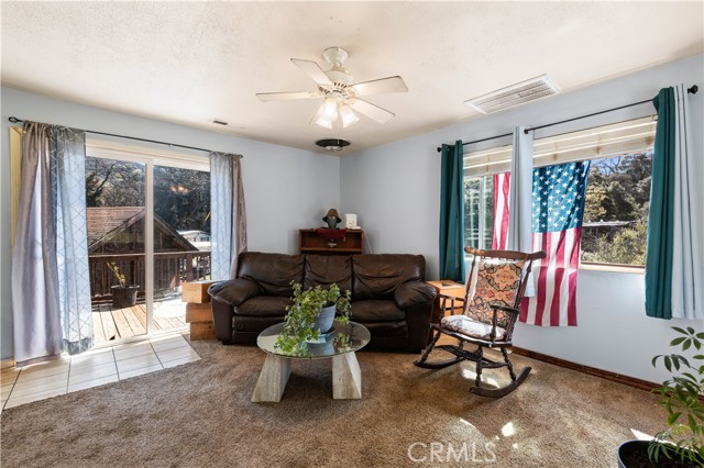 6985 Floyd Way, Nice
