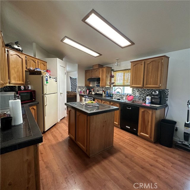 1335 Mountview Road, Lakeport